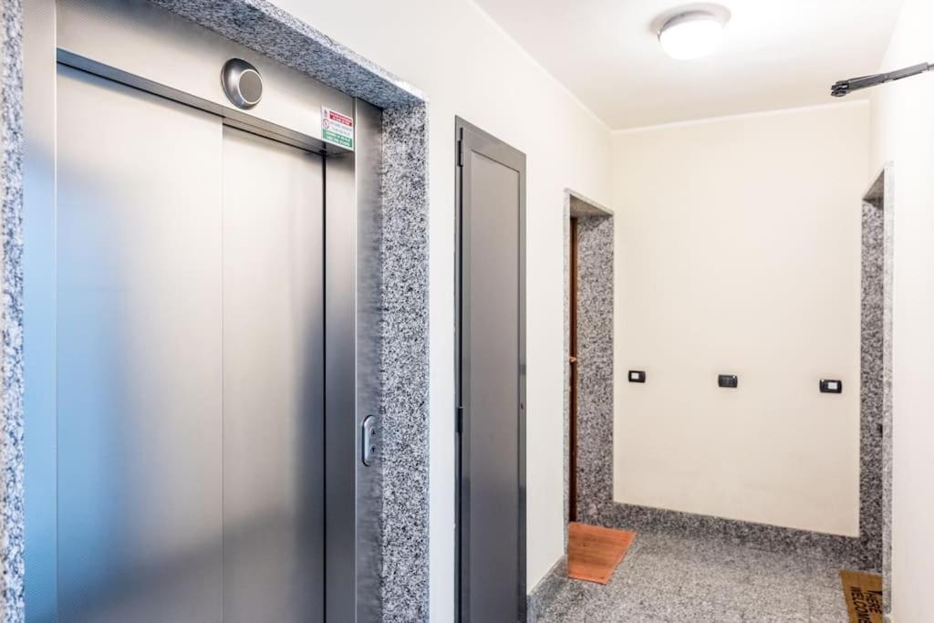 Santa Giulia Connect Apartment Milan Exterior photo